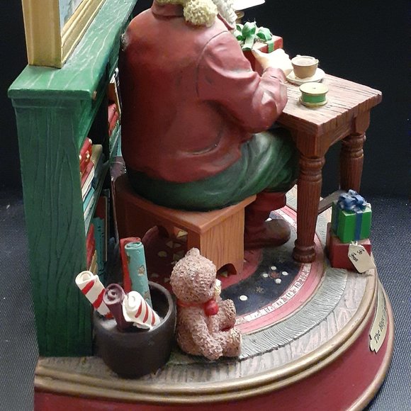 Thomas Kinkade The Hope of Christmas Santa - Picture 5 of 9